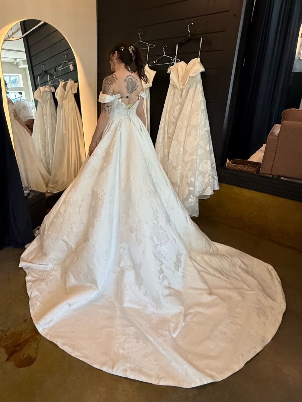 New Maggie Sottero wedding dress
